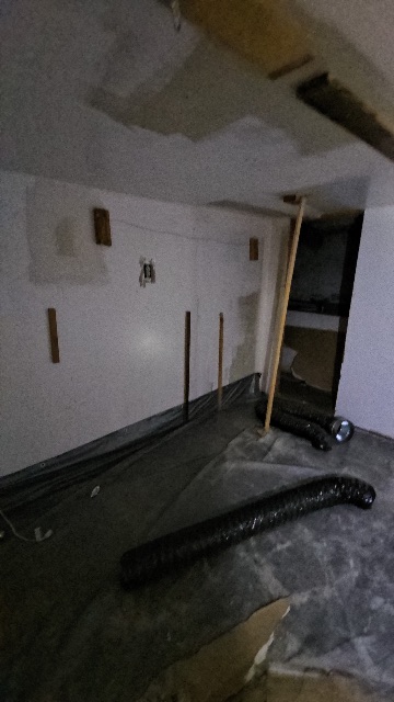 1871 E Lawrence St: photo 68