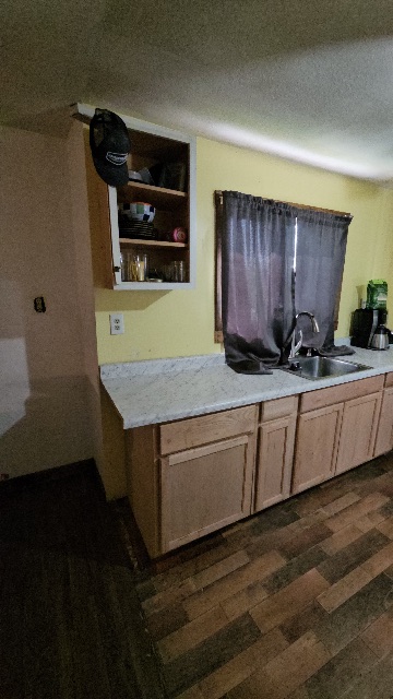 1871 E Lawrence St: photo 10
