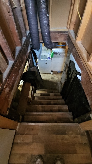 1871 E Lawrence St: photo 22