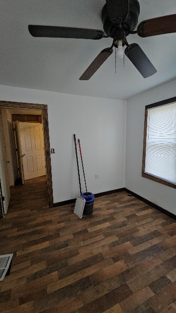 1871 E Lawrence St: photo 15
