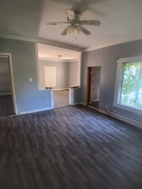 428 S Central St: main photo