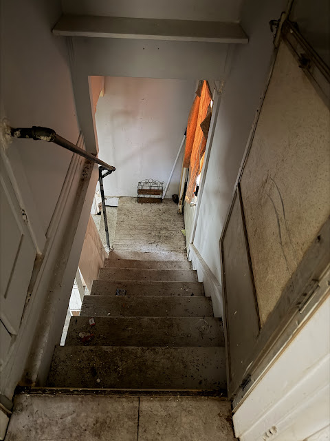 6580 Saint Louis Ave: photo 20