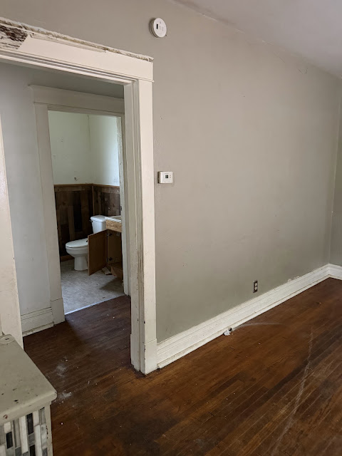 6580 Saint Louis Ave: photo 9