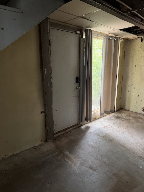 6580 Saint Louis Ave: photo 21