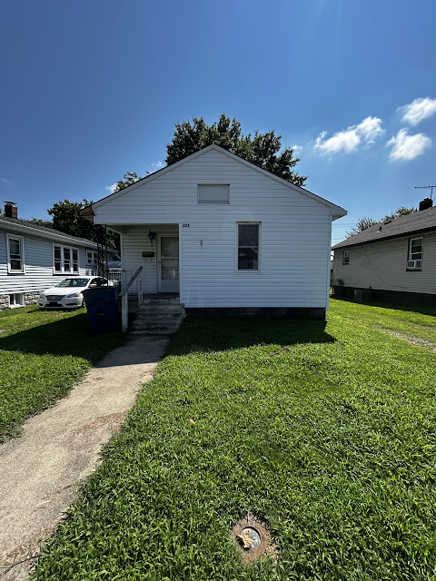 224 Lincoln Ave: main photo