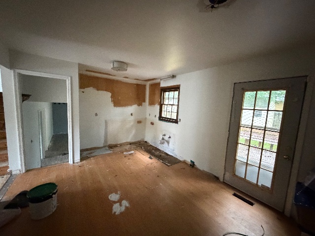 243 Bull Run Dr: photo 7