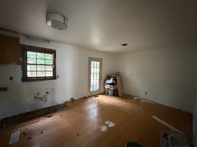 243 Bull Run Dr: photo 6