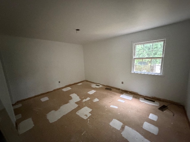 243 Bull Run Dr: photo 12