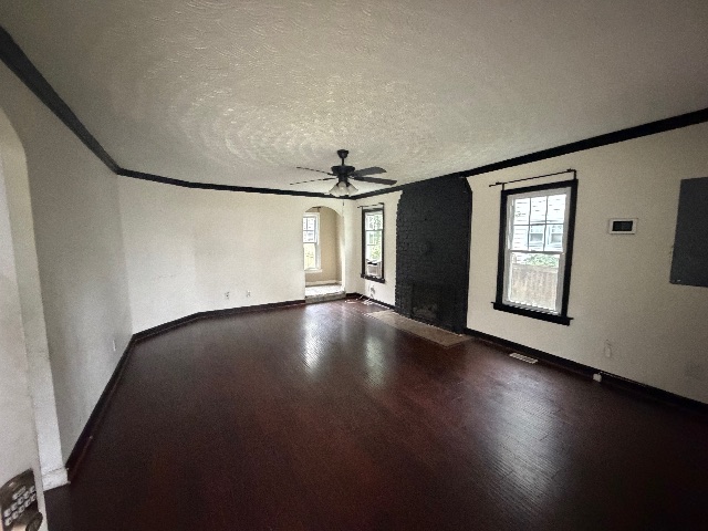 1229 Decatur St: photo 4