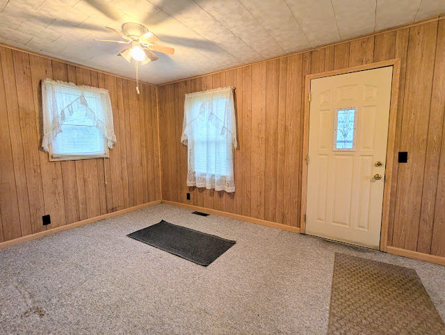 1615 W 9th St: photo 6
