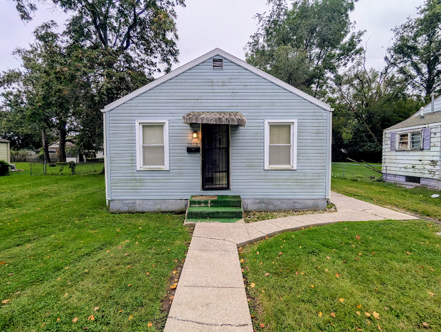 1615 W 9th St: photo 2