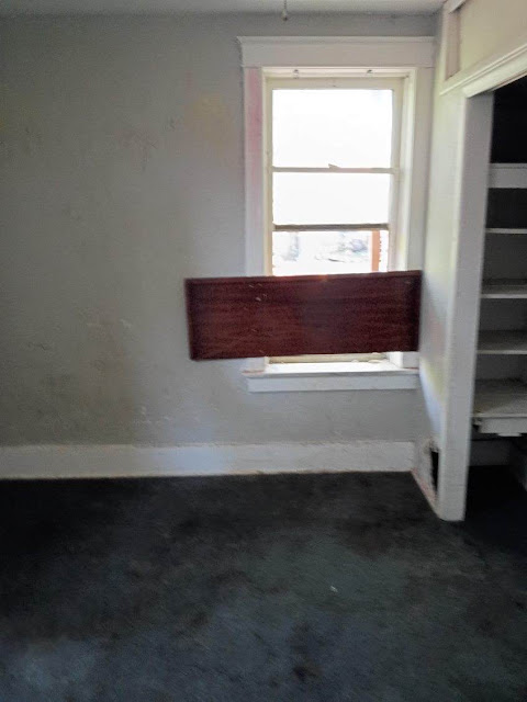 1027 Garth Ave: photo 23