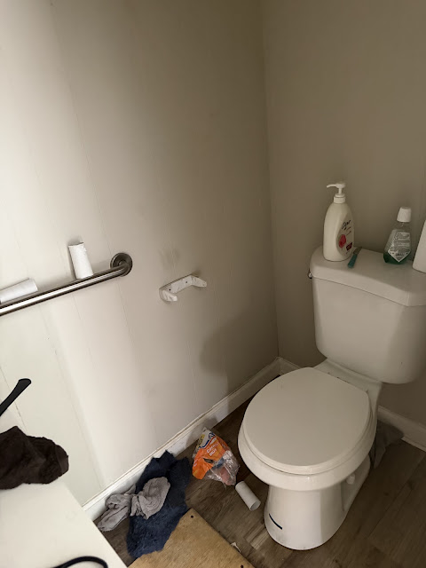 1315 Poindexter St: photo 17