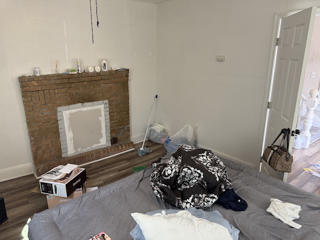 1315 Poindexter St: photo 6