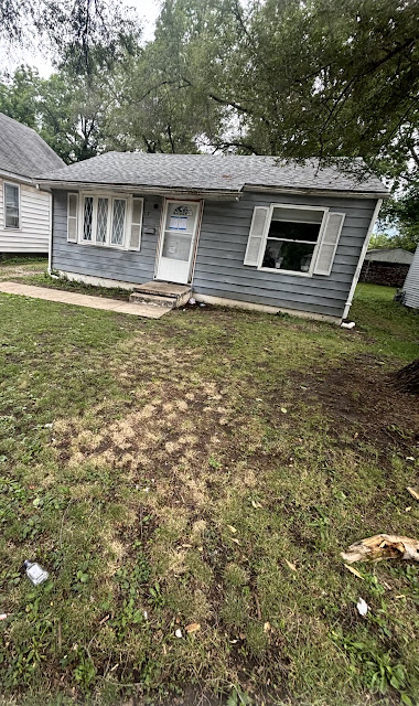 2109 S Martin Luther King Jr Dr: main photo