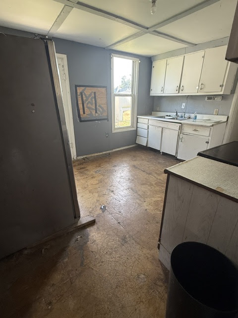 327 N Hickory St: photo 9