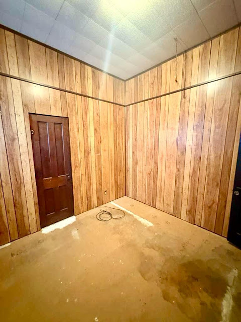 120 N Crowder St: photo 20