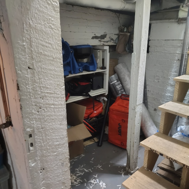 1175 E Division St: photo 49