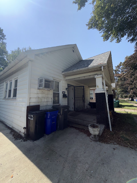 1175 E Division St: photo 38