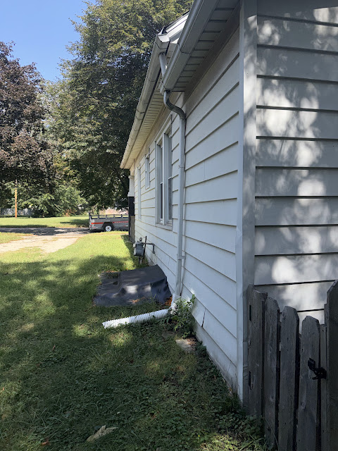 1175 E Division St: photo 6