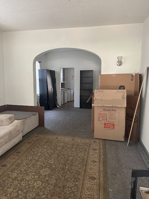 1175 E Division St: photo 41