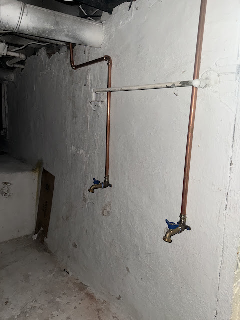 1175 E Division St: photo 25