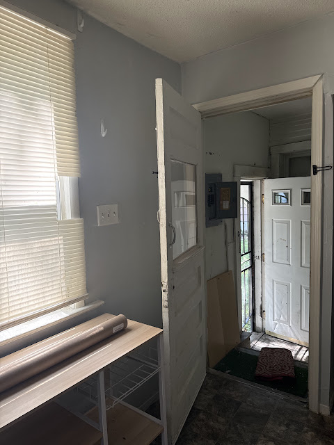 1175 E Division St: photo 44