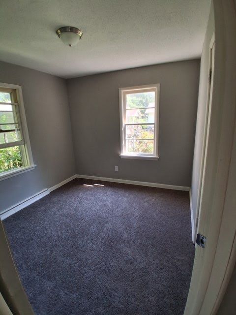 1970 N Maple Ave: photo 32