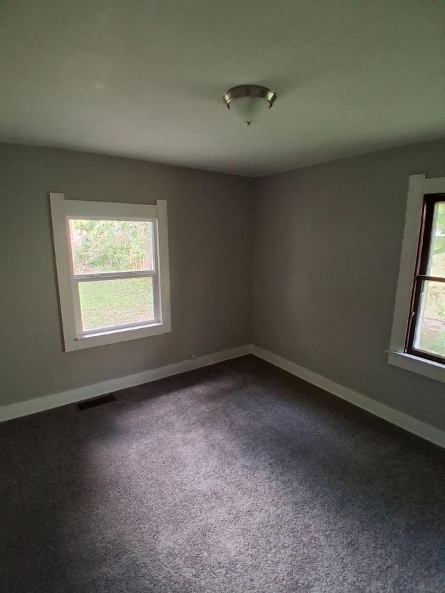 1444 E Clay St: photo 7