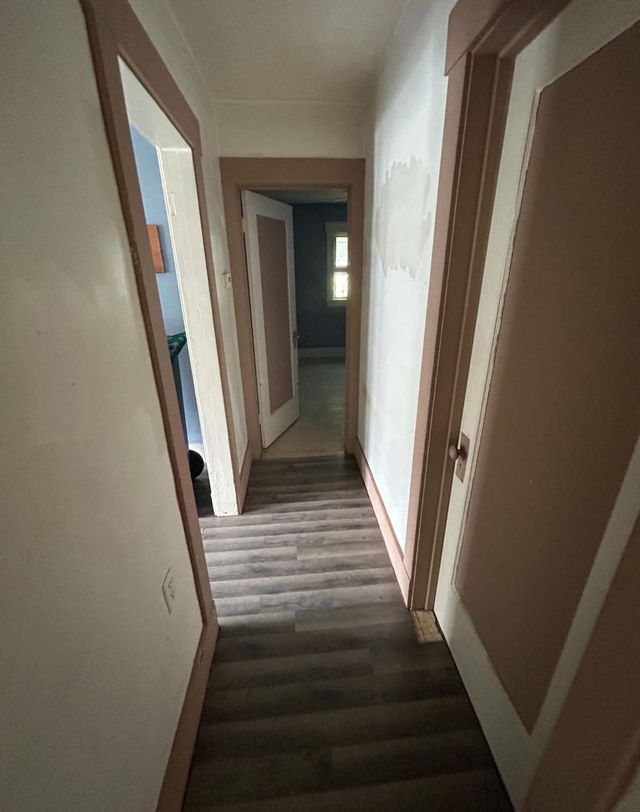 1484 E Moore St: photo 10