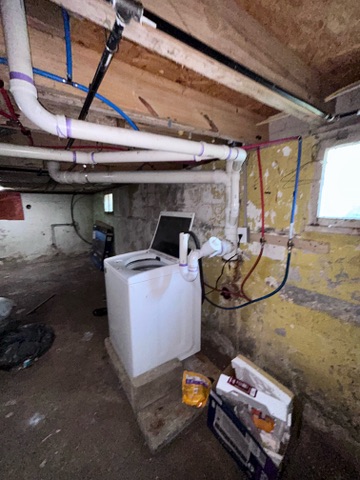2964 Iowa St: photo 41
