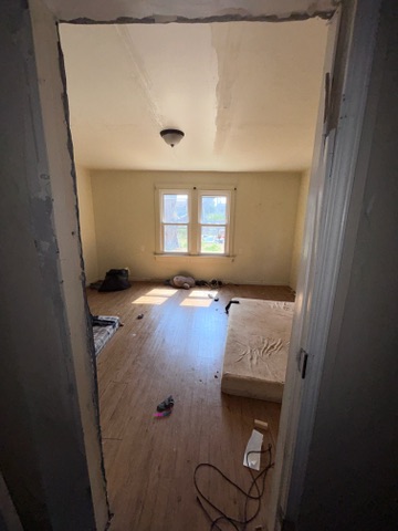 2964 Iowa St: photo 15