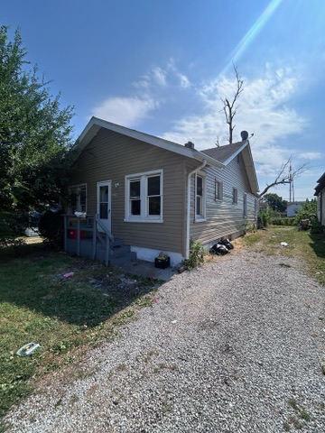 2964 Iowa St: main photo