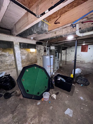 2964 Iowa St: photo 42
