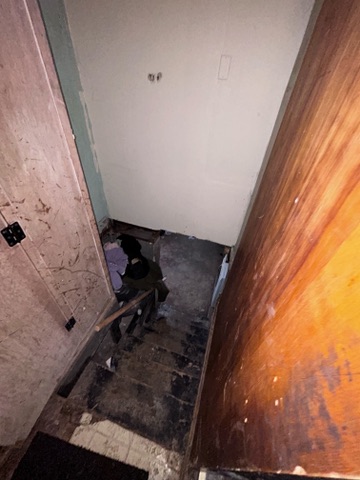 2964 Iowa St: photo 39