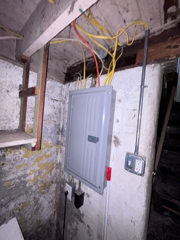 2964 Iowa St: photo 24