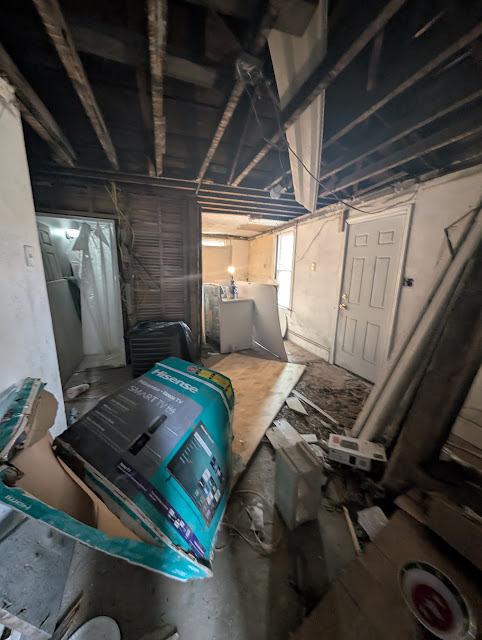 1205 N Sheridan Rd: photo 28