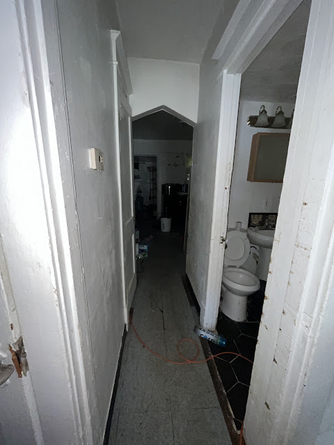 6211 Bircher Ave: photo 9