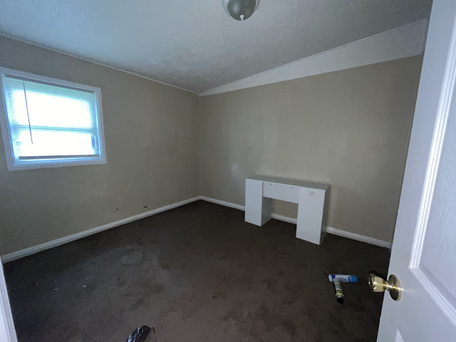803 E 5th St: photo 10