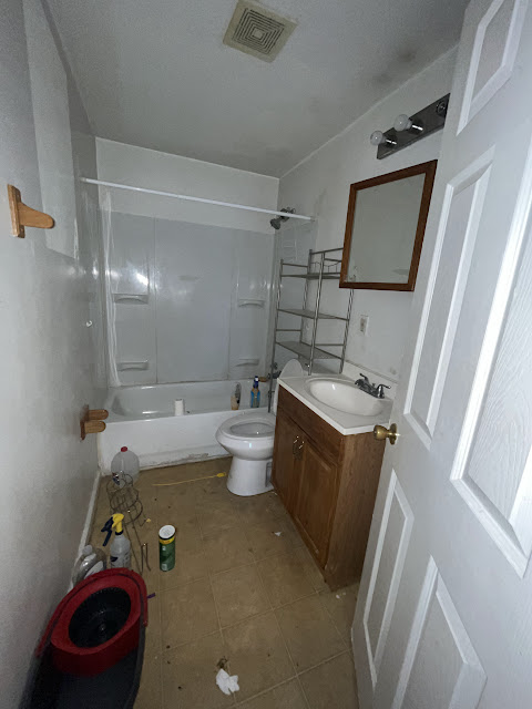803 E 5th St: photo 12