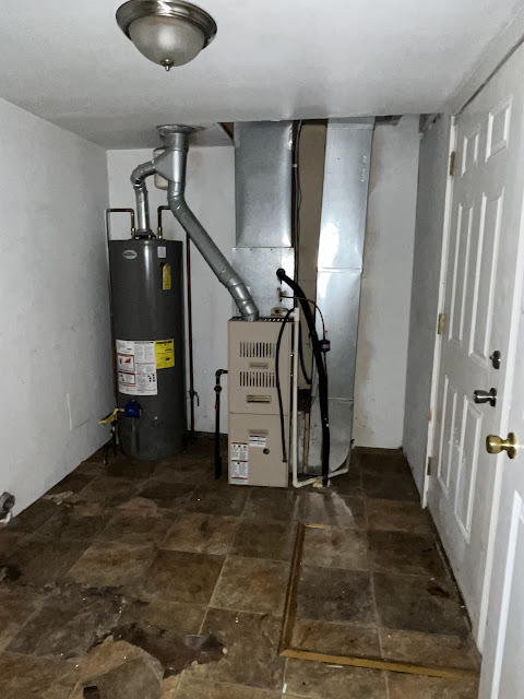 805 Sparks Ave: photo 18