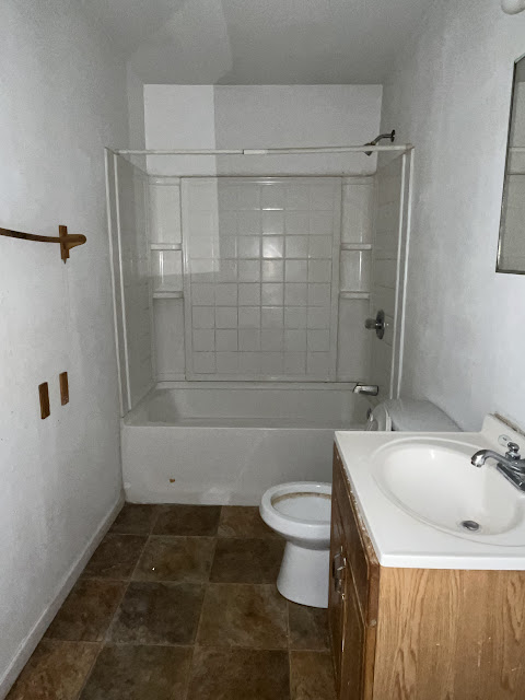 805 Sparks Ave: photo 16