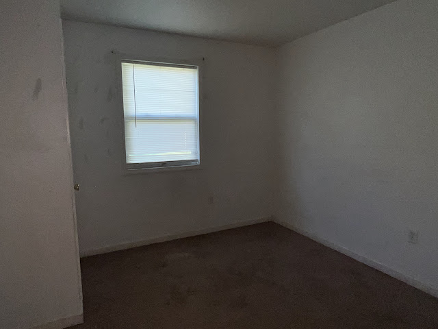 805 Sparks Ave: photo 12