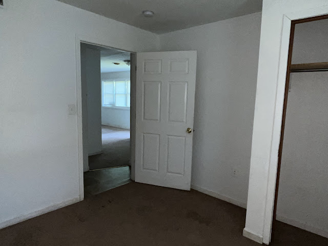 805 Sparks Ave: photo 13