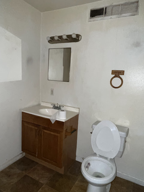 805 Sparks Ave: photo 14