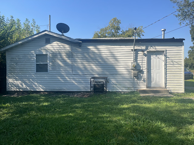 805 Sparks Ave: photo 2