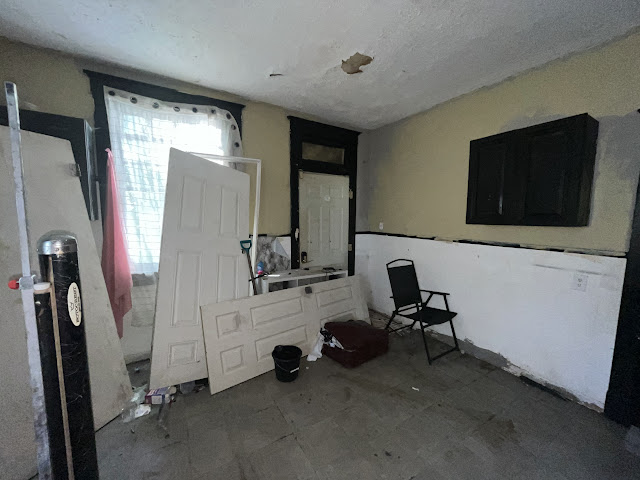 2207 Oakdale Ave: photo 8