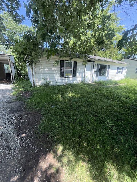 34 Saint Columba Dr: main photo