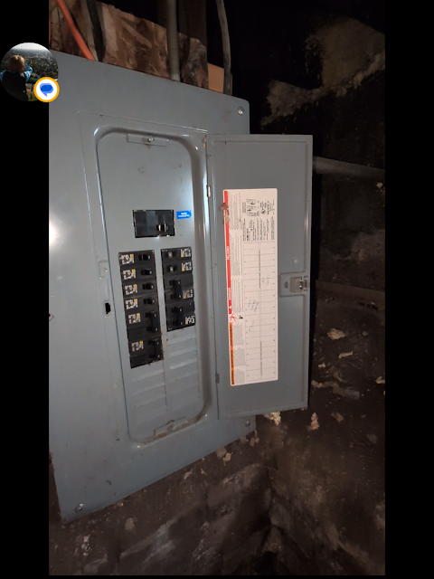 2113 W Howett St: photo 27