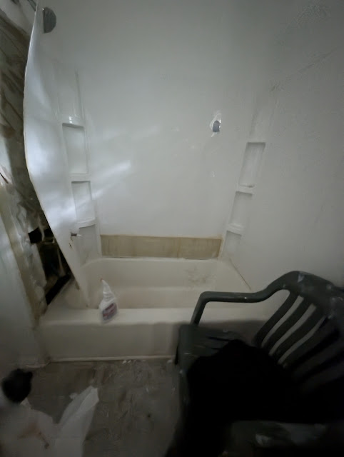 2113 W Howett St: photo 18